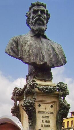 Бюст скульптору Бенвенуто Челлини на Золотом мосту. Флоренция. Италия